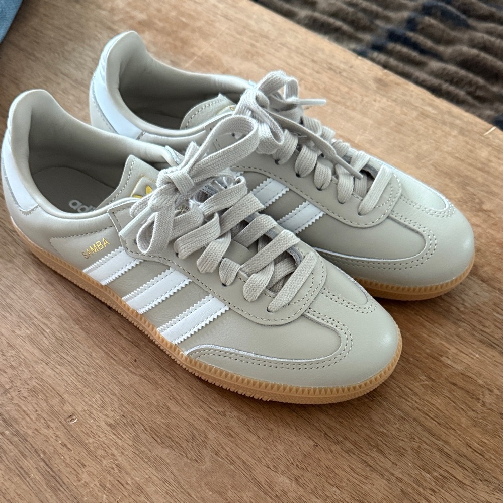 adidas Samba Sneakers in Light Gray and White with Gum Sole